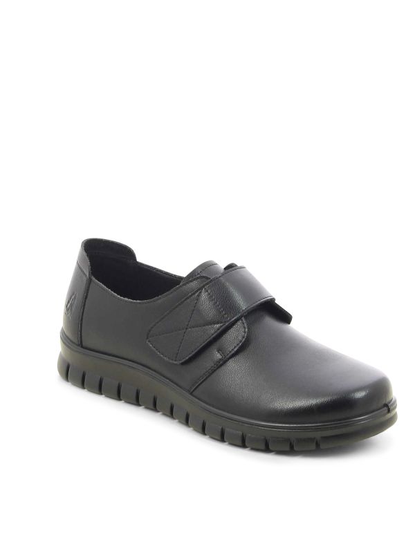 נעלי סירה סגורות לנשים HUSH PUPPIES