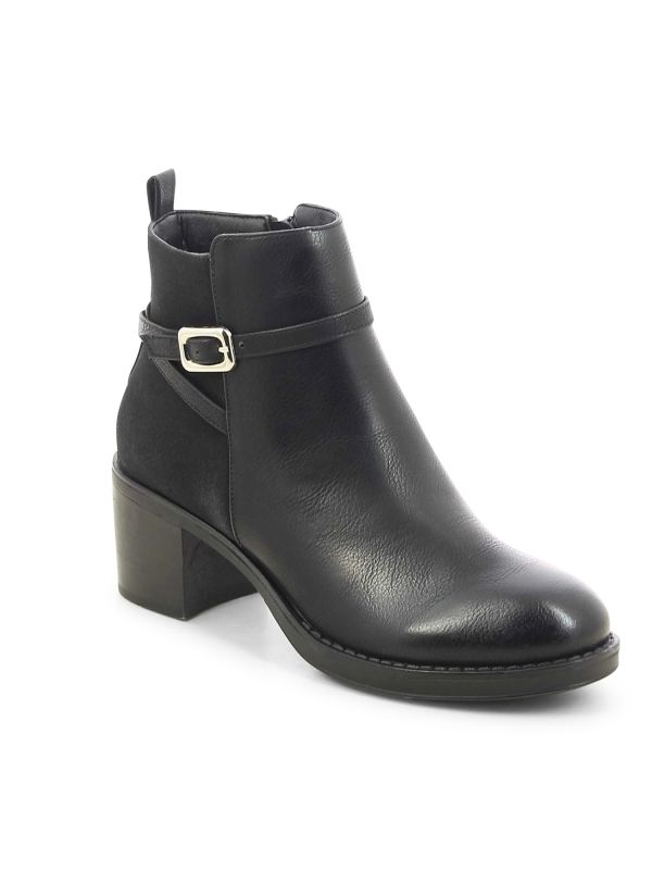 מגפוני עקב לנשים עם אבזם