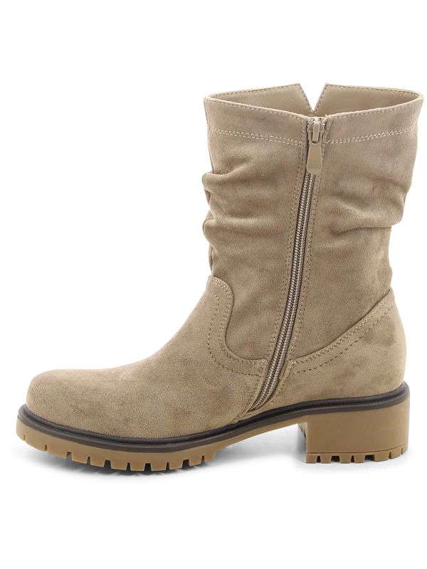 מגפוני נשים קז’ואליים