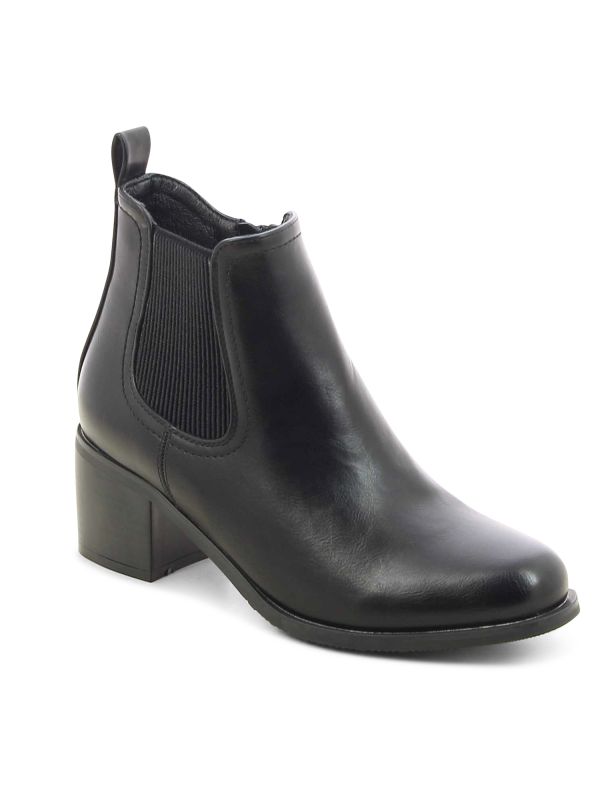 מגפוני צ’לסי עם עקב לנשים