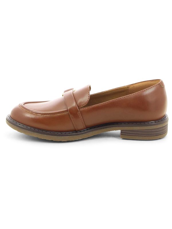 נעלי מוקסין לנשים עם שרשרת