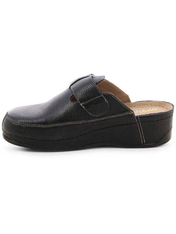 כפכפי נוחות סגורים עם עקב רוקי לנשים