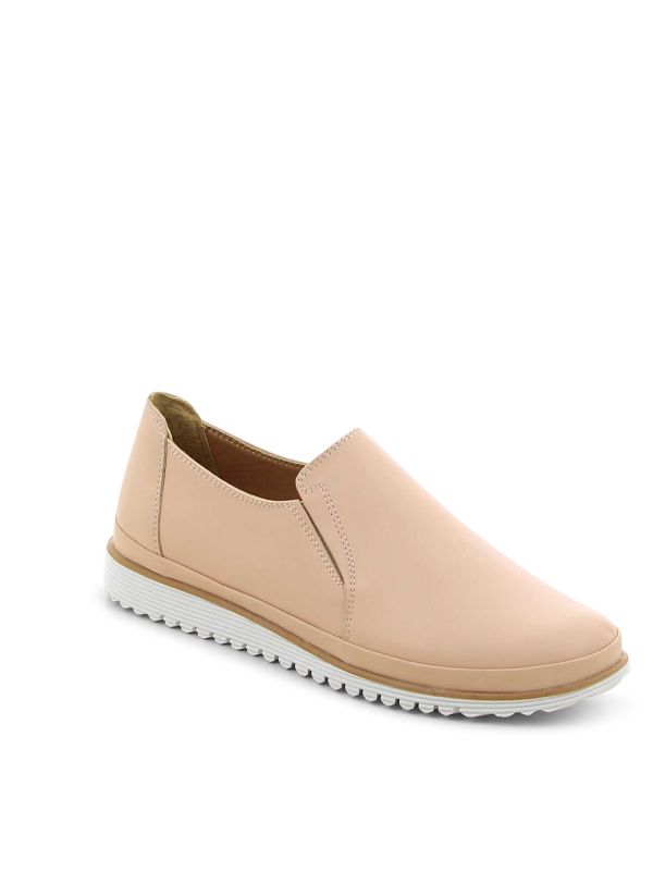 נעלי סליפ און אופנתיות לנשים