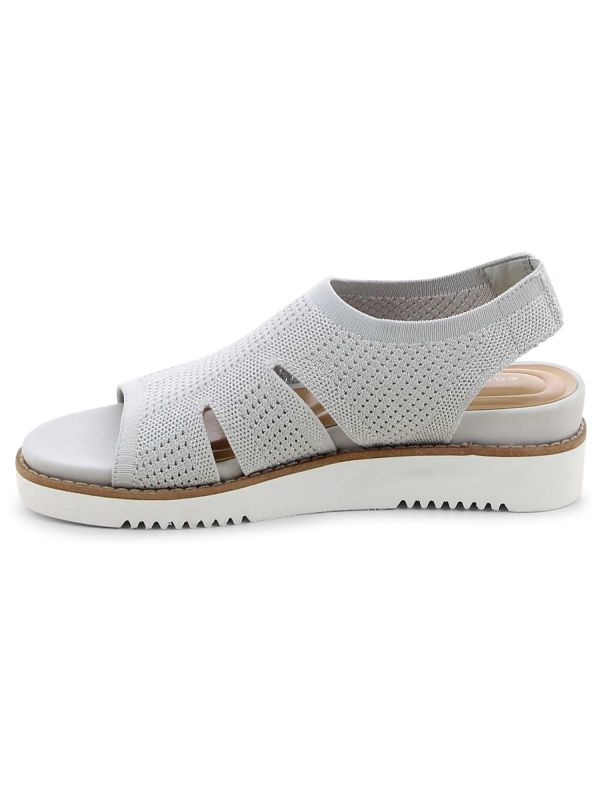 סנדלי נוחות עם פתחים לנשים