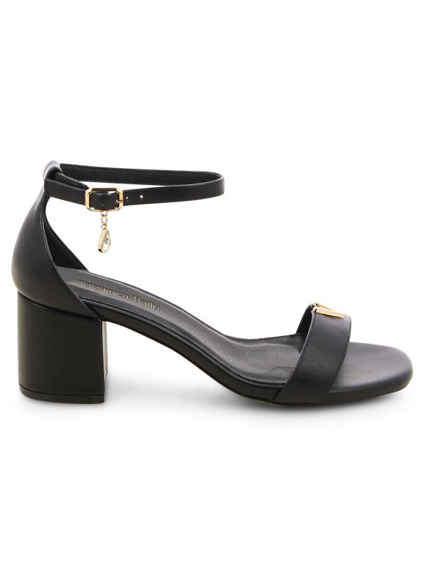 סנדלי עקב עם תליון לנשים