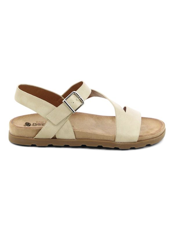 סנדלי רצועות שטוחים לנשים