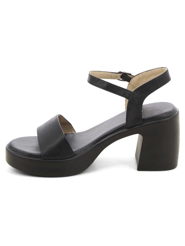 סנדלי עקב עץ עם הגבהה קדמית לנשים