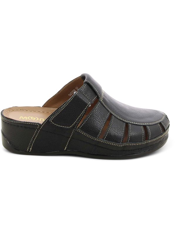 כפכפי נוחות סגורים בדוגמת נחש לנשים