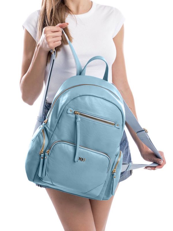 תיק גב עם רוכסנים לנשים