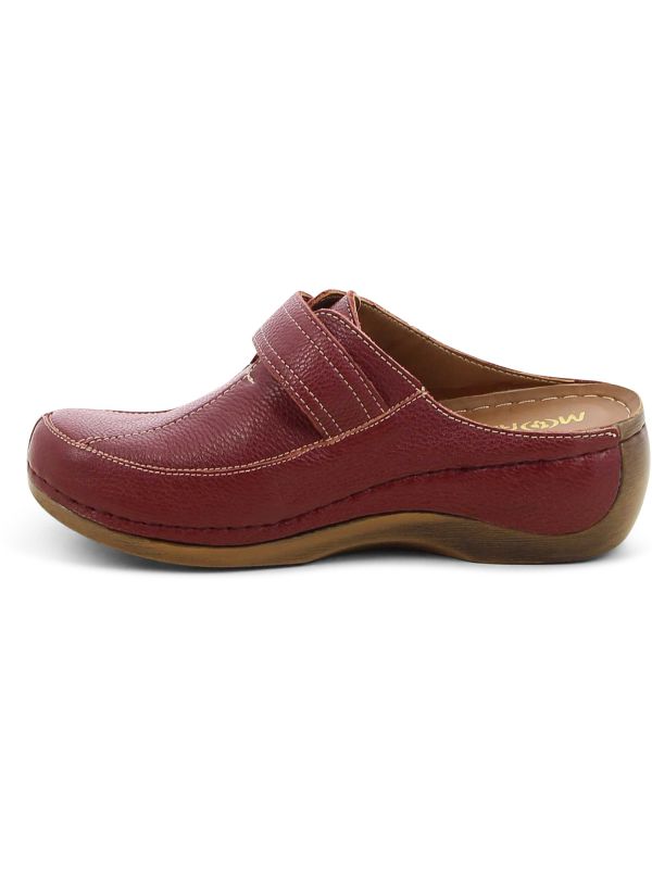 כפכפי נוחות מעור עם תיפורים לנשים