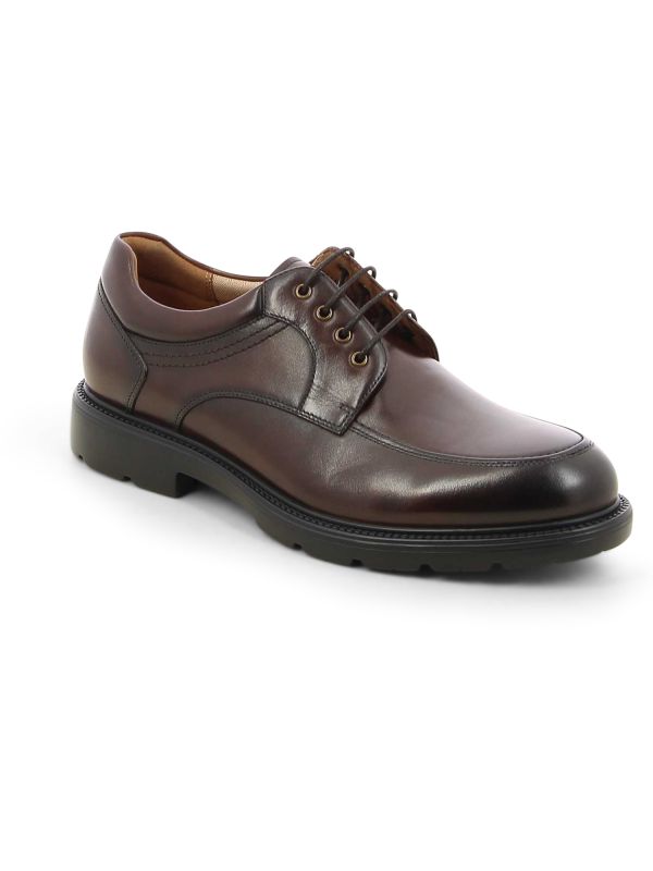 נעלי מוקסין במראה מבריק לגברים