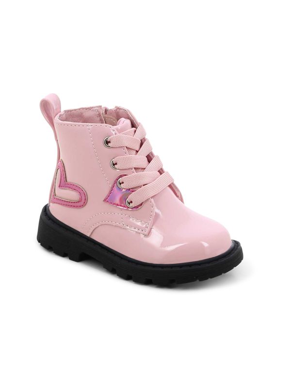 מגפוני לק שחורים עם לב מנצנץ לבנות