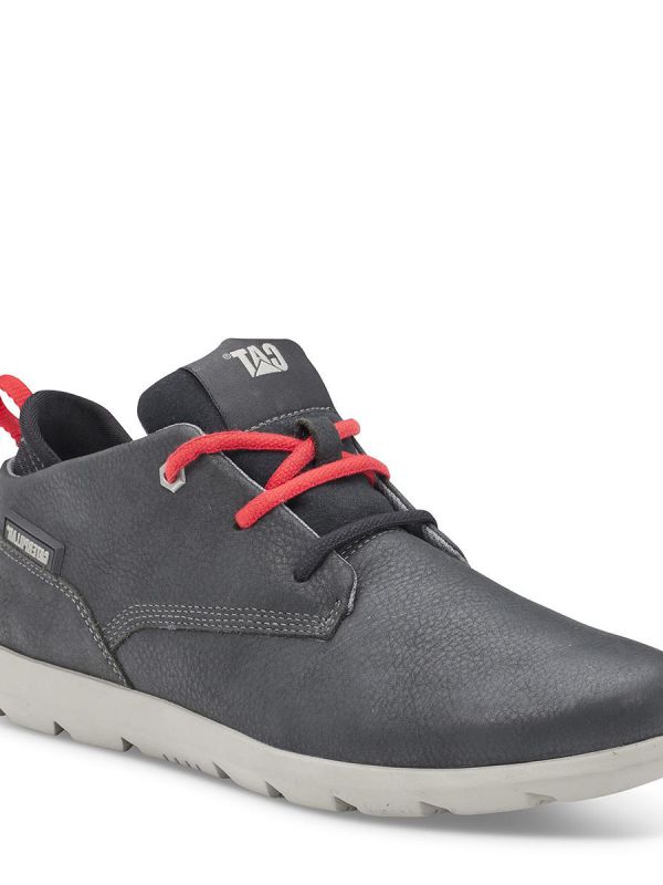 נעליים גבוהות קלאסיות