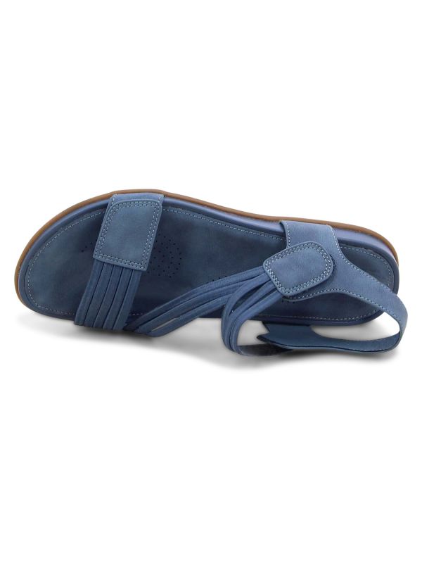 סנדלים שטוחים לנשים בעיצוב פסים