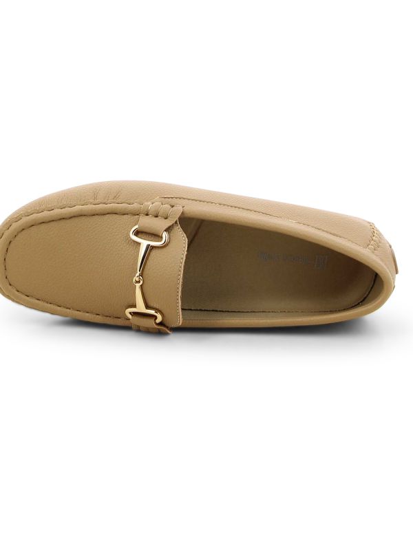 נעלי מוקסין עם אבזם לנשים