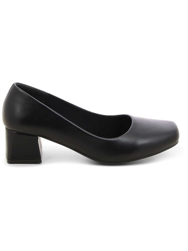 נעלי עקב סירה קלאסיות