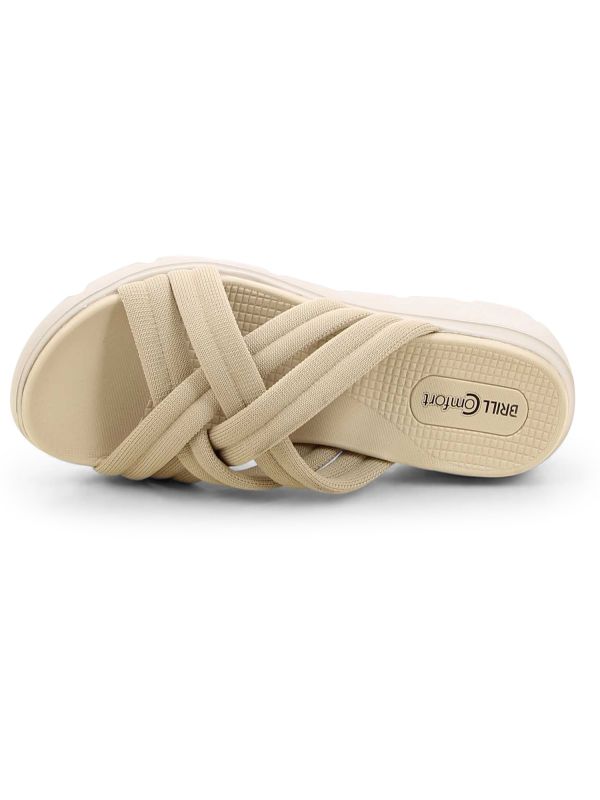 כפכפי פלטפורמה עם סוליית טרקטור