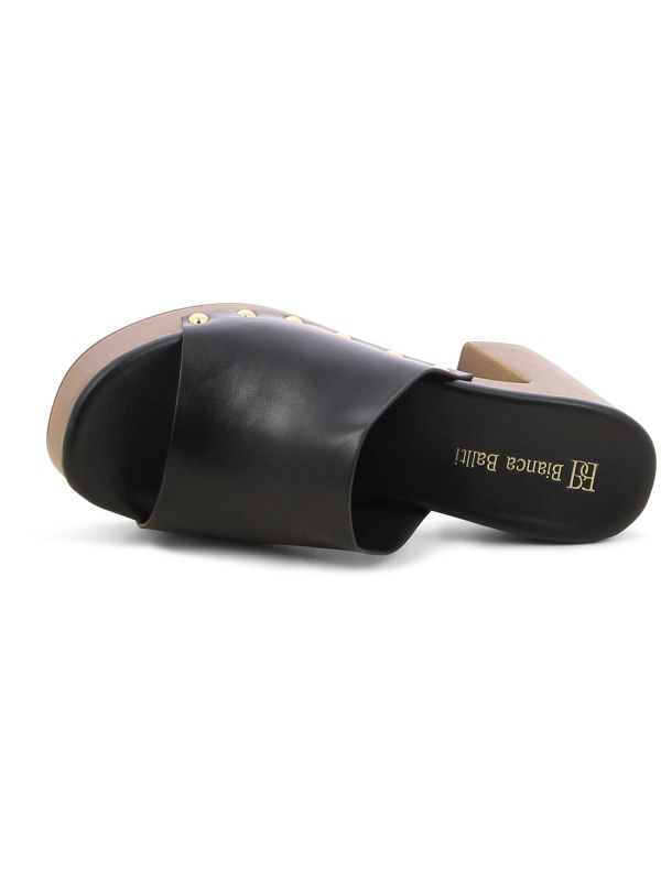 כפכפי נוחות לנשים עם אבזמים כפולים