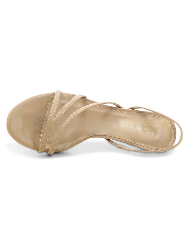 סנדלי עקב עם רצועות דקות