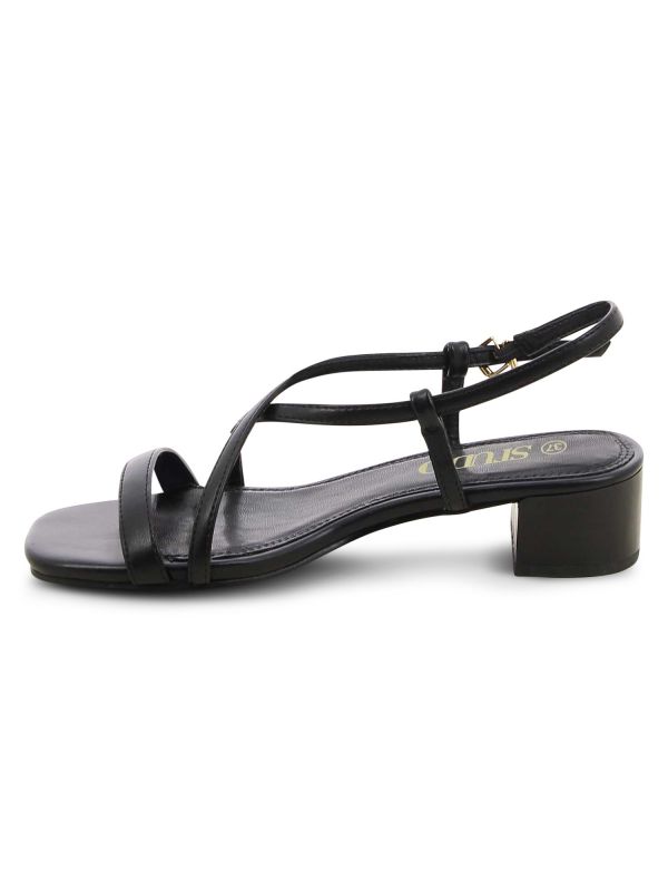 סנדלי ערב עם עקב מרובע