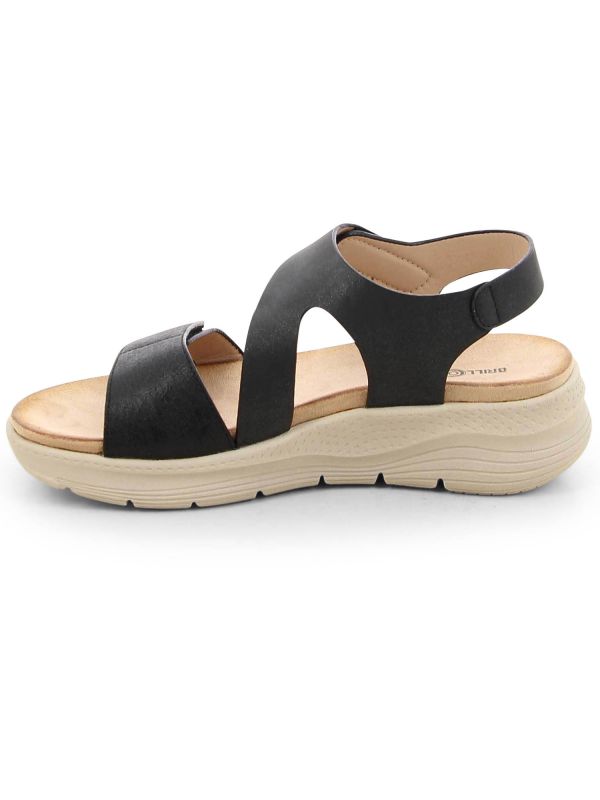 סנדלי נוחות עם סוליית פלטפורמה