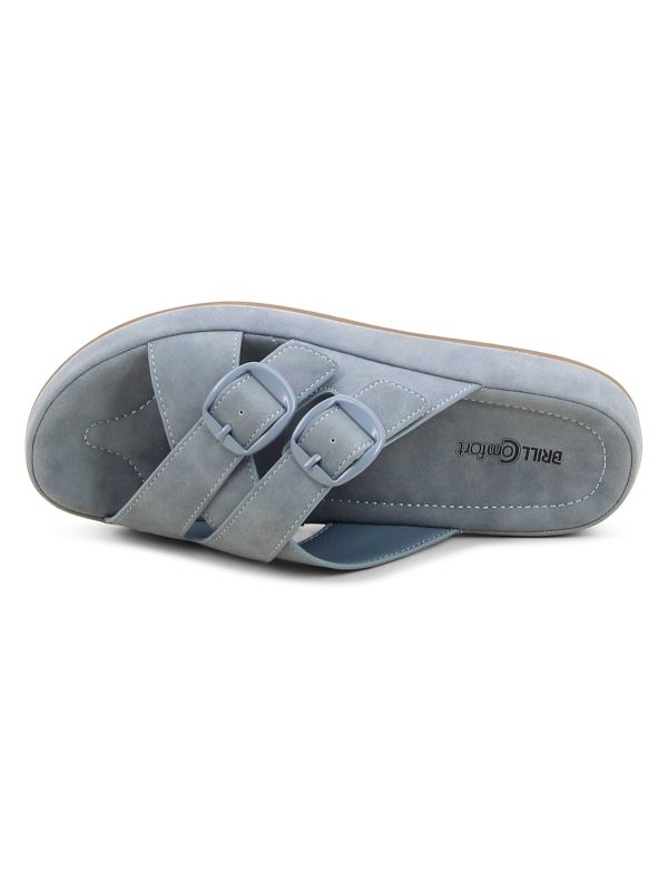 כפכפי נשים עם אבזמים