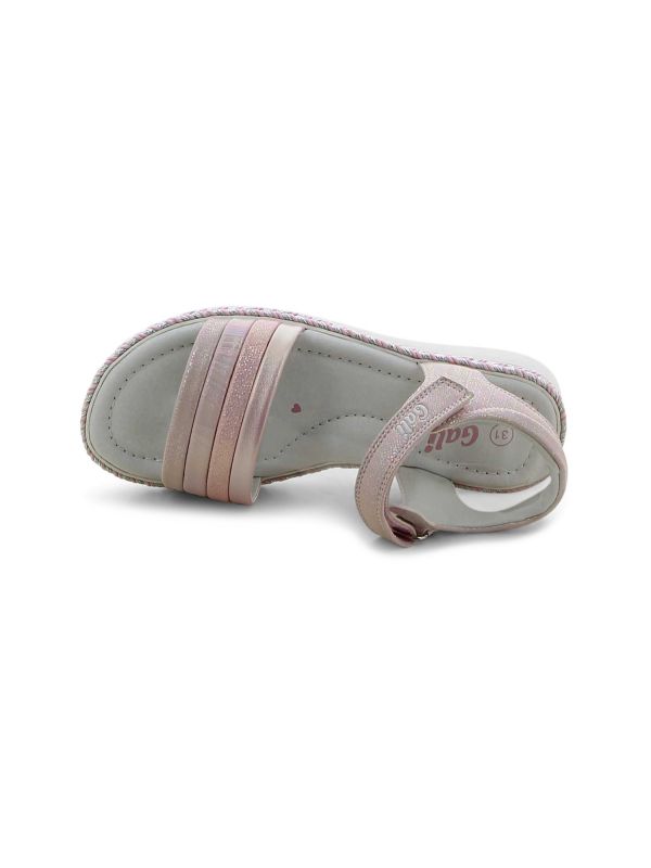 סנדלי רצועות קלאסיים לבנות