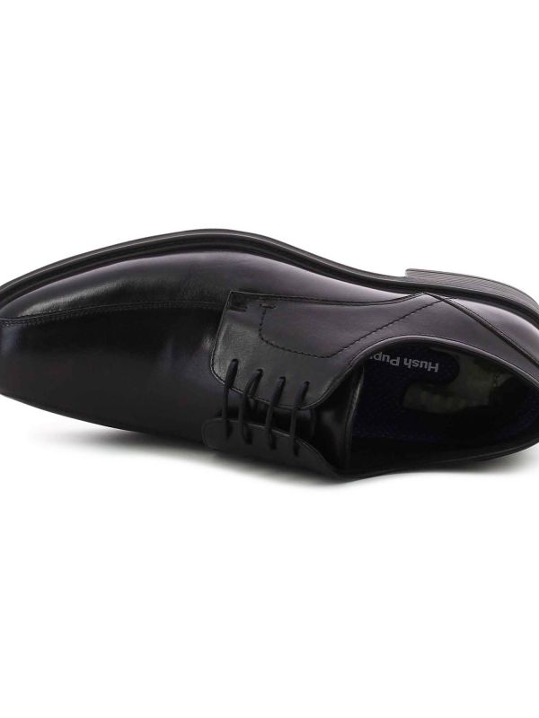 נעלים שחורות מחוייטות