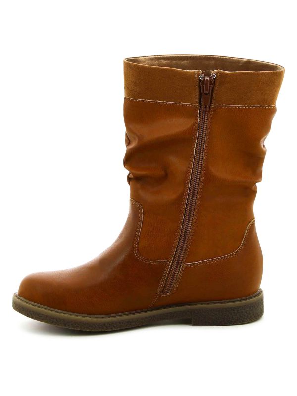 מגפי סלאוץ’ עם יהלומים