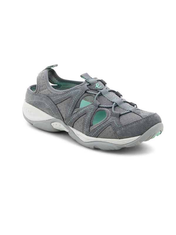 נעלי ספורט עם פתחים לנשים