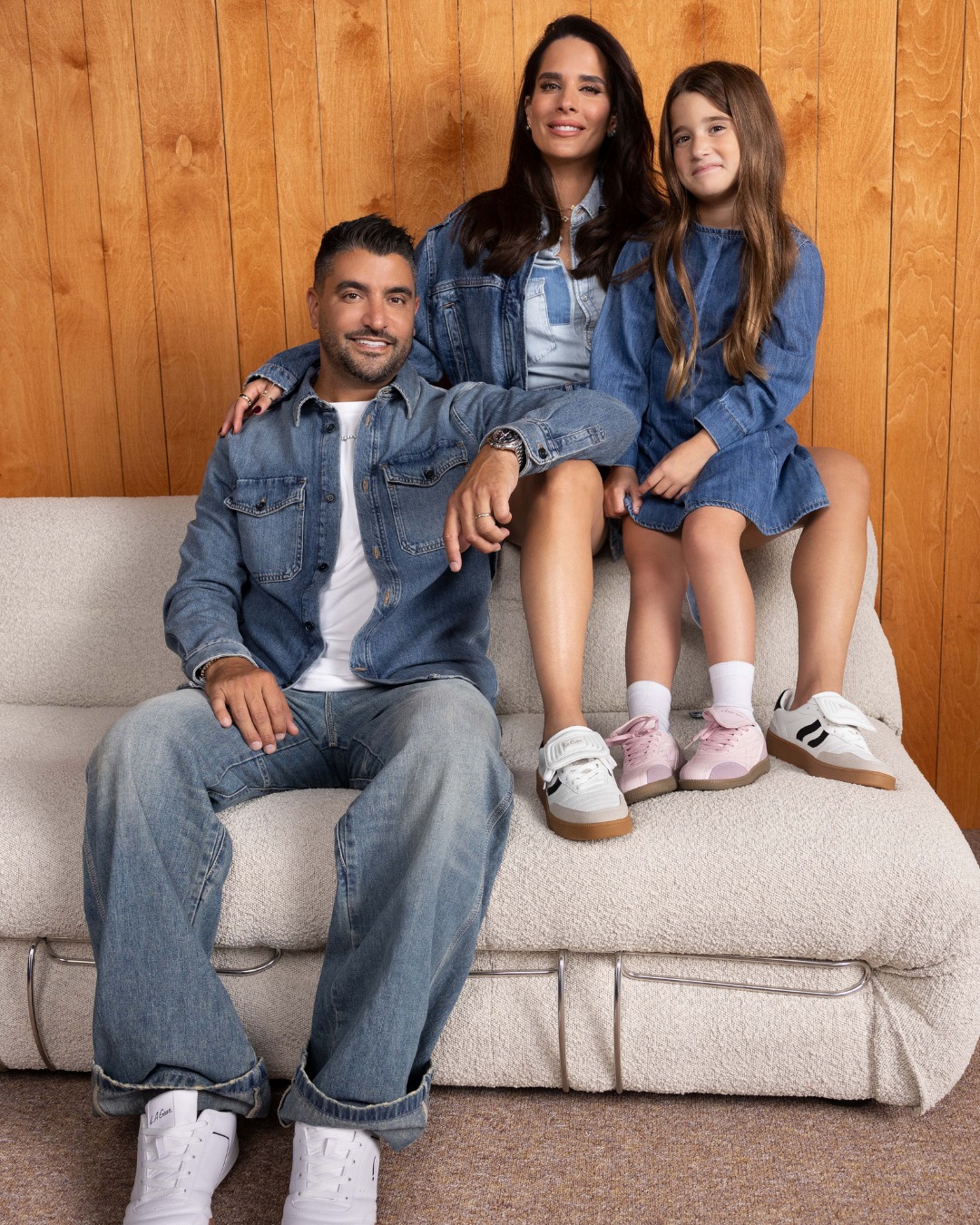 זה הזמן להתחדש ✨
קולקציית הסניקרס החדשה כאן — כי מגיע לכם לדרוך בסטייל 👟