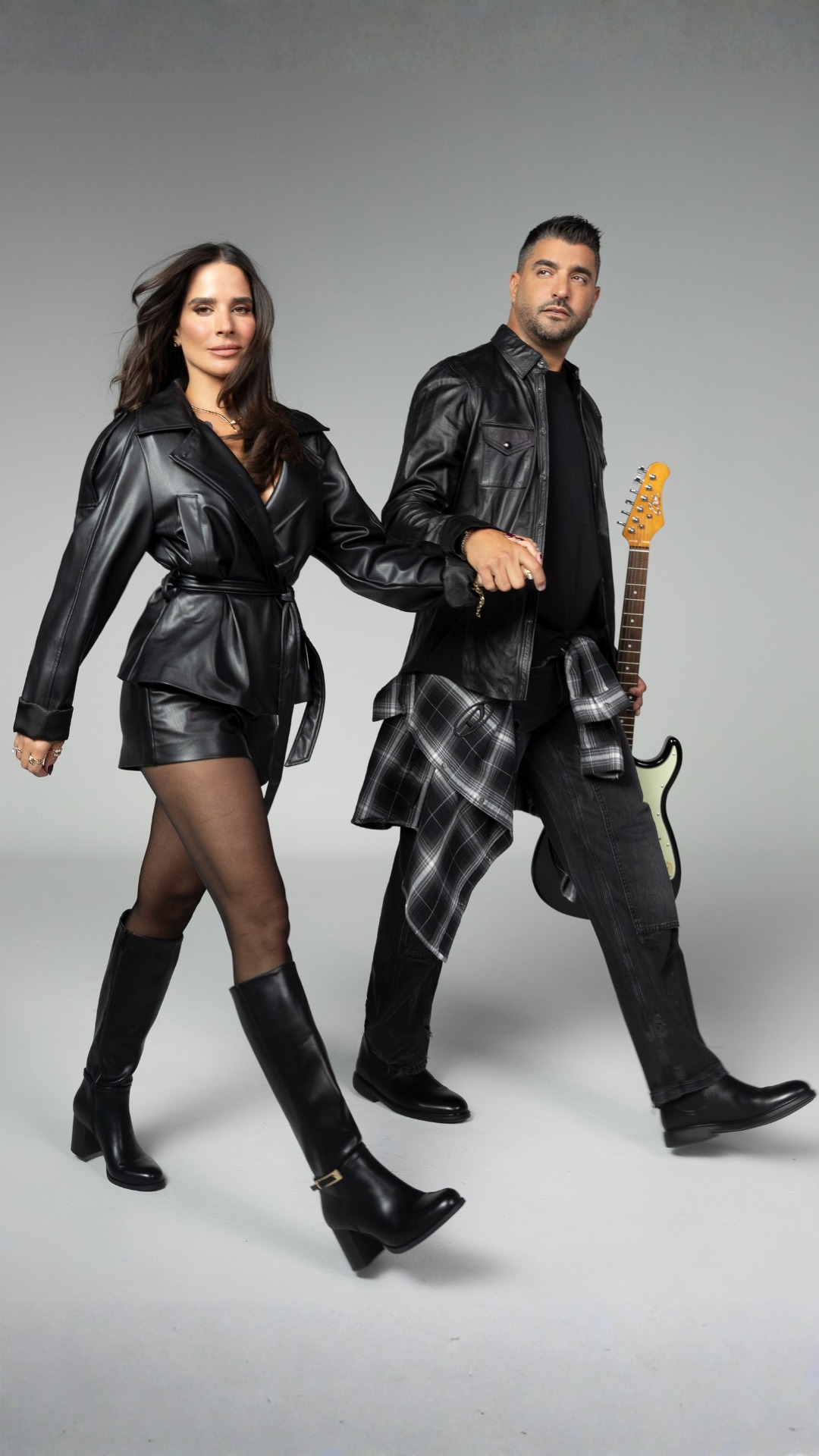 ⁨	מי אמר שצריך לבחור בין סטייל לנוחות בחורף?
חורף 2026 כבר כאן – ואנחנו מצעדים אליו בסטייל!⁩